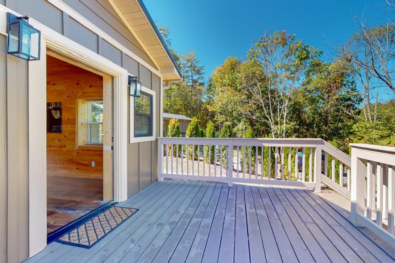 Whiskey Barrel Retreat Sevierville Exterior foto