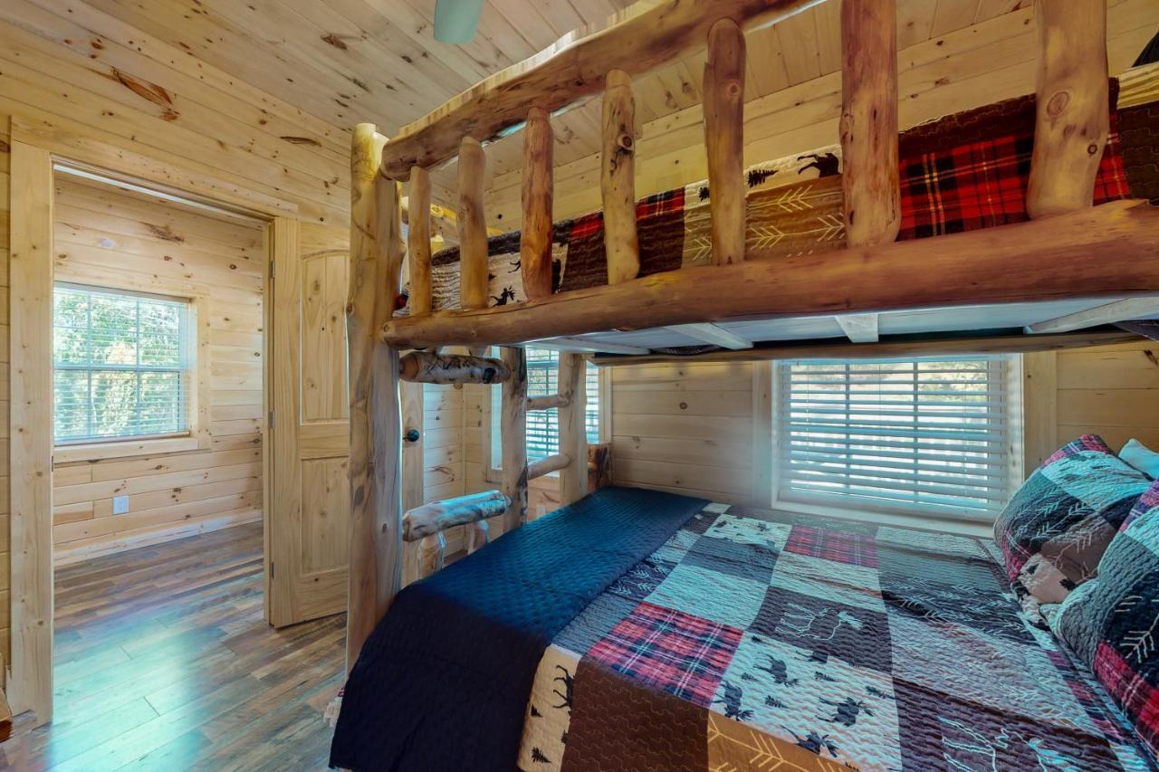 Whiskey Barrel Retreat Sevierville Exterior foto